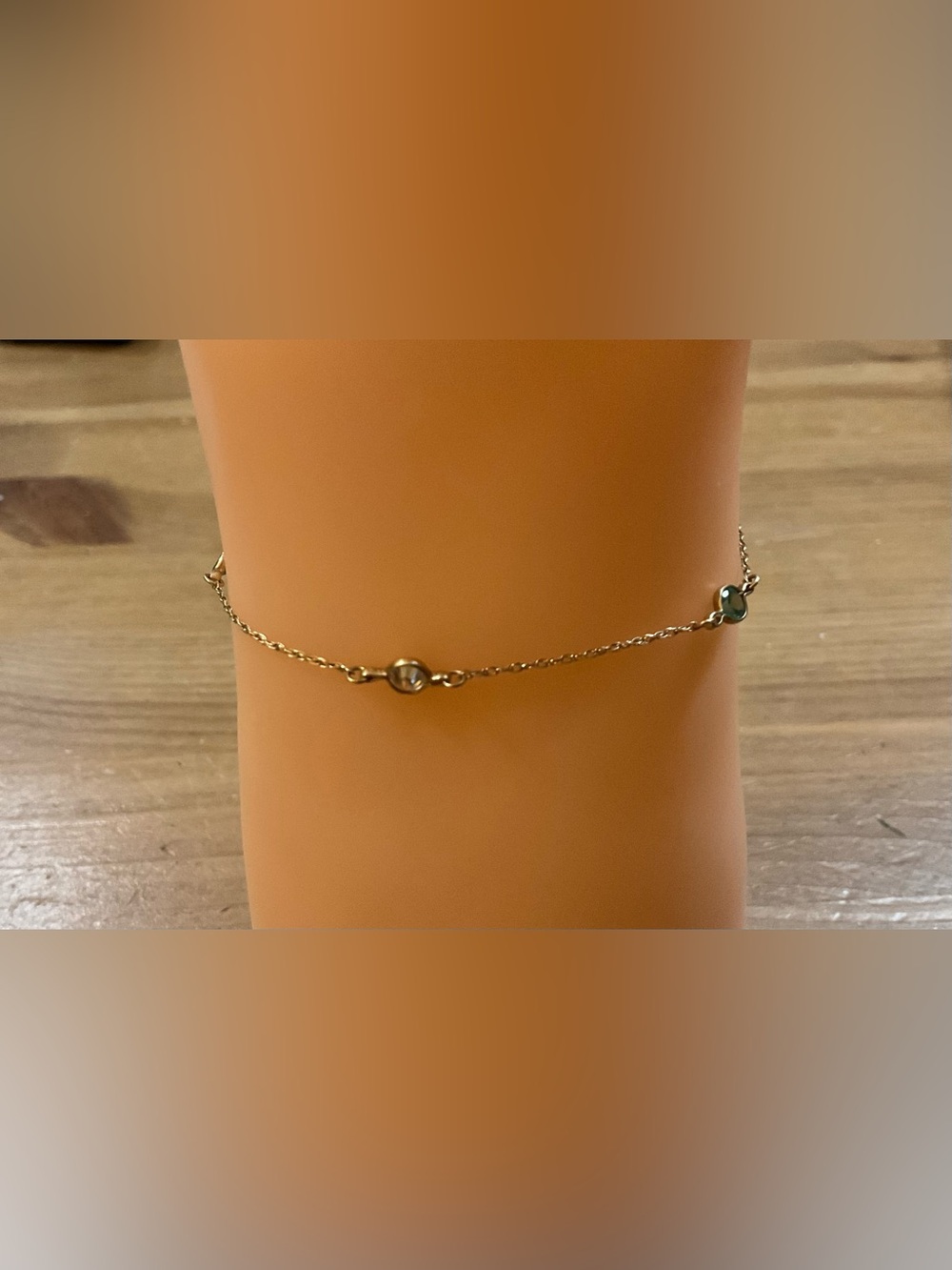 vintage thin dainty 14k. gold link station bracelet clear n round green. stones - Picture 2 of 5